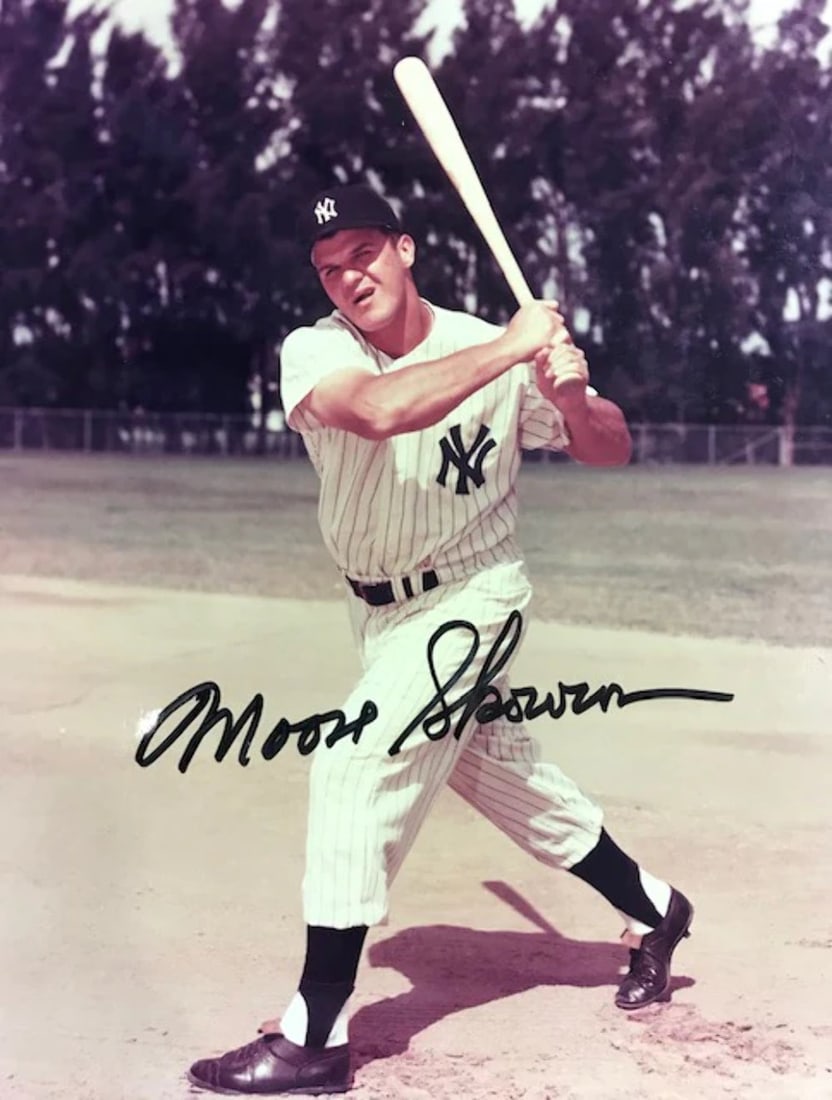 Moose Skowron Autographed 8x10 Baseball Photo: Moose Skowron Autographed 8x10 Baseball Photo Moose Skowron Autographed 8x10 Baseball Photo SKU no: 7367465730136