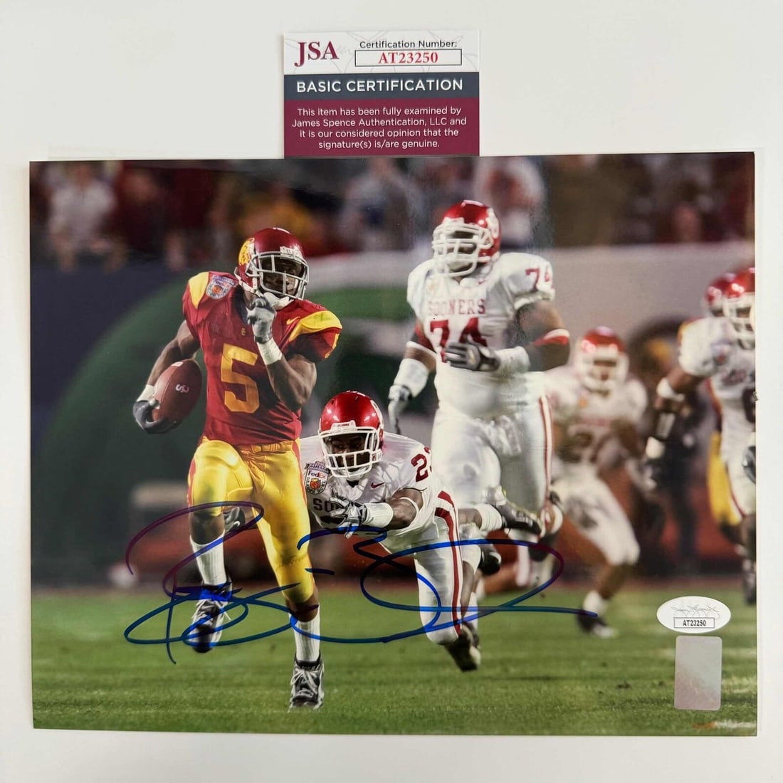 autographed/signed reggie bush usc trojans: autographed/signed reggie bush usc trojans 8x10 college football photo JSA COA Autographed/Signed Reggie Bush USC Trojans 8x10 College Football Photo JSA COA SKU no: 7859528466520