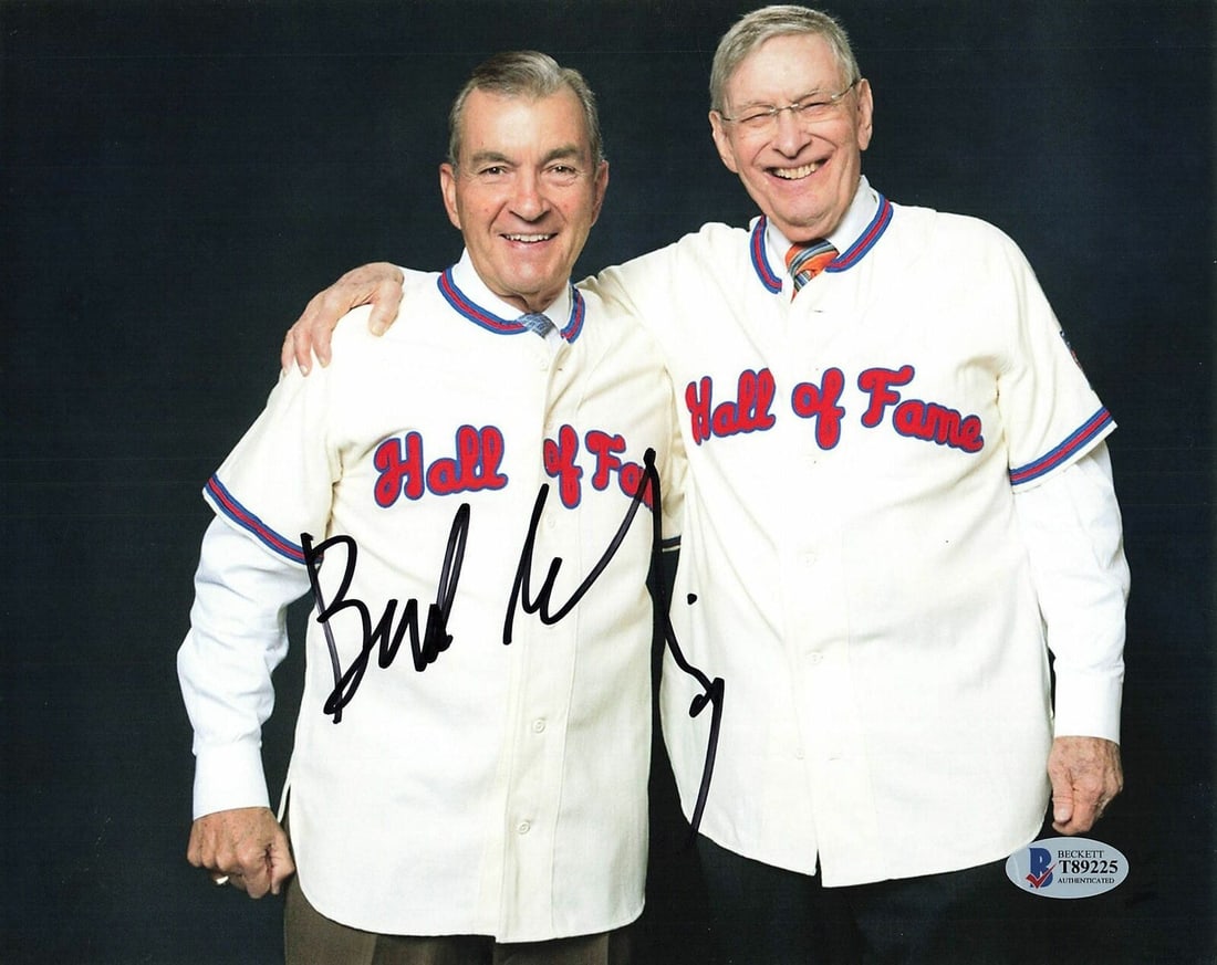Allan Bud Selig signed 8x10: Allan Bud Selig signed 8x10 Photo BAS Beckett Commissioner Autographed Allan Bud Selig signed 8x10 Photo BAS Beckett Commissioner Autographed SKU no: 7258287800408