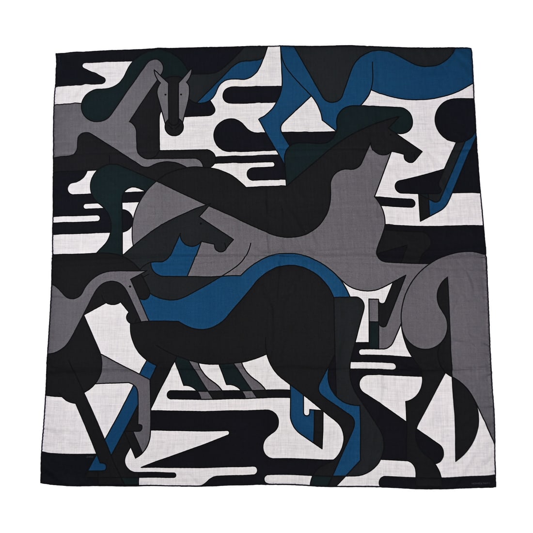 Hermes Cashmere Silk Brazilian Horses: Hermes Cashmere Silk Brazilian Horses Shawl 140 SKU no: RBJ1441766 Condition: Very Good Condition Details: Exterior: Frayed, marks, Interior: Perfume or cologne odor, Other: Snag(s) Length: 55 in Heig