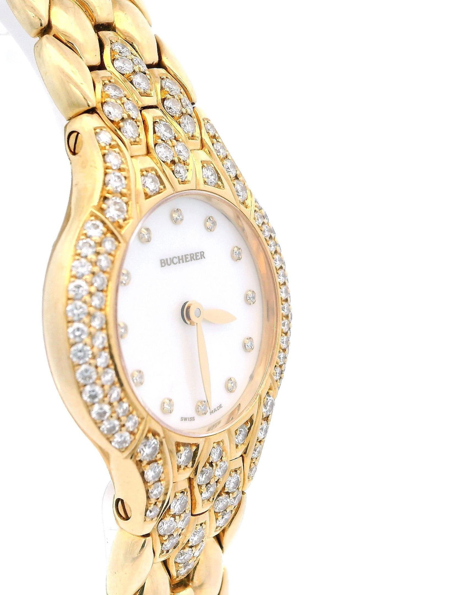 Bucherer Medea 18K Yellow Gold MOP: Bucherer Medea 18K Yellow Gold MOP Diamond Dial & Bezel Ladies Watch Brand: Bucherer Case Material: 18k Gold Weight: 71.17 g Strap Material: Gold Case Shape: Round Movement: Quartz Case D