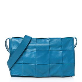 Bottega Veneta Paper Calfskin Maxi Intreccio (1 of 8)