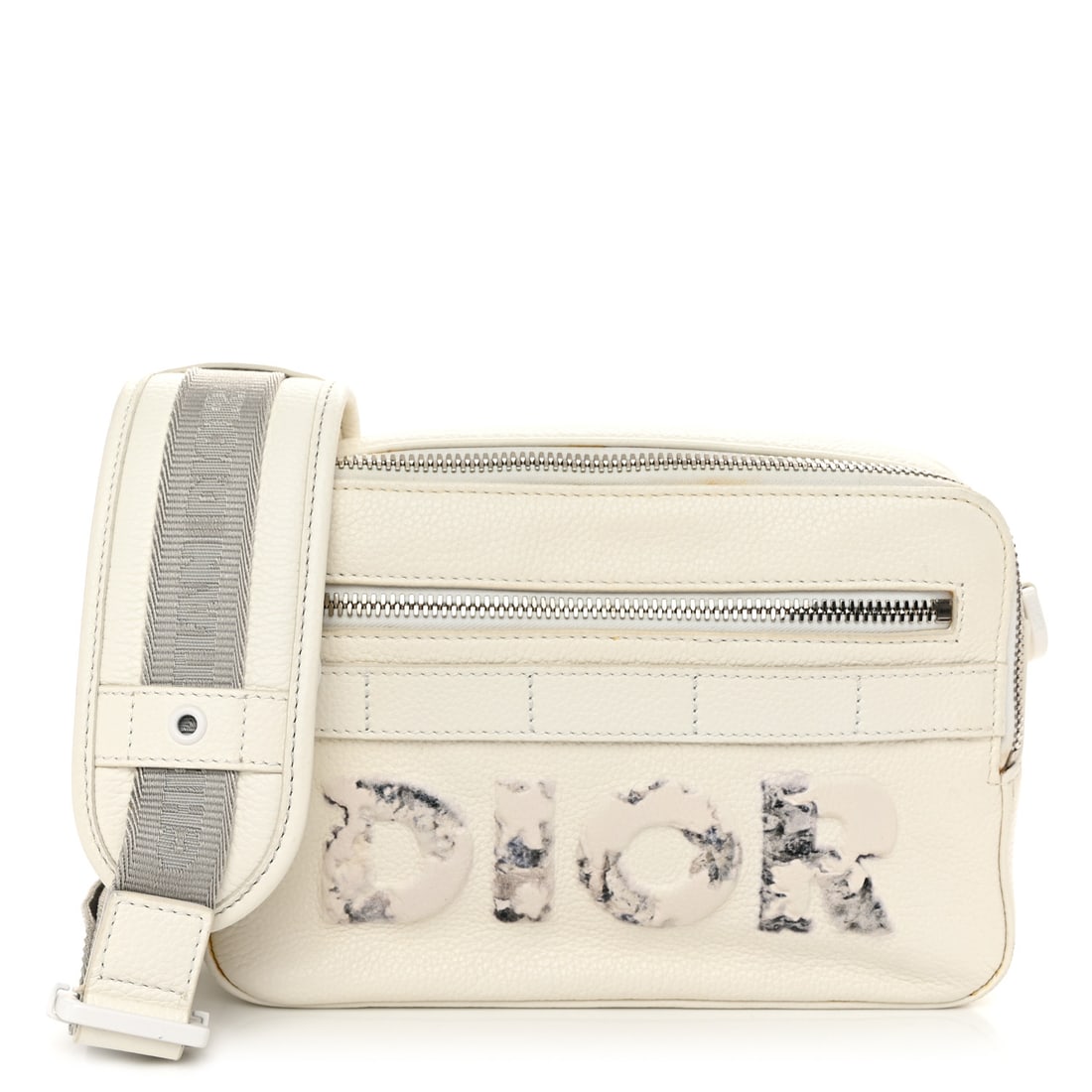Christian Dior X DANIEL ARSHAM Grained: Christian Dior X DANIEL ARSHAM Grained Calfskin Safari Messenger Bag White Brand: CHRISTIAN DIOR Condition: Shows Wear Condition Details: Exterior: Corner wear, edge wear, glue residue, Handle: Crease