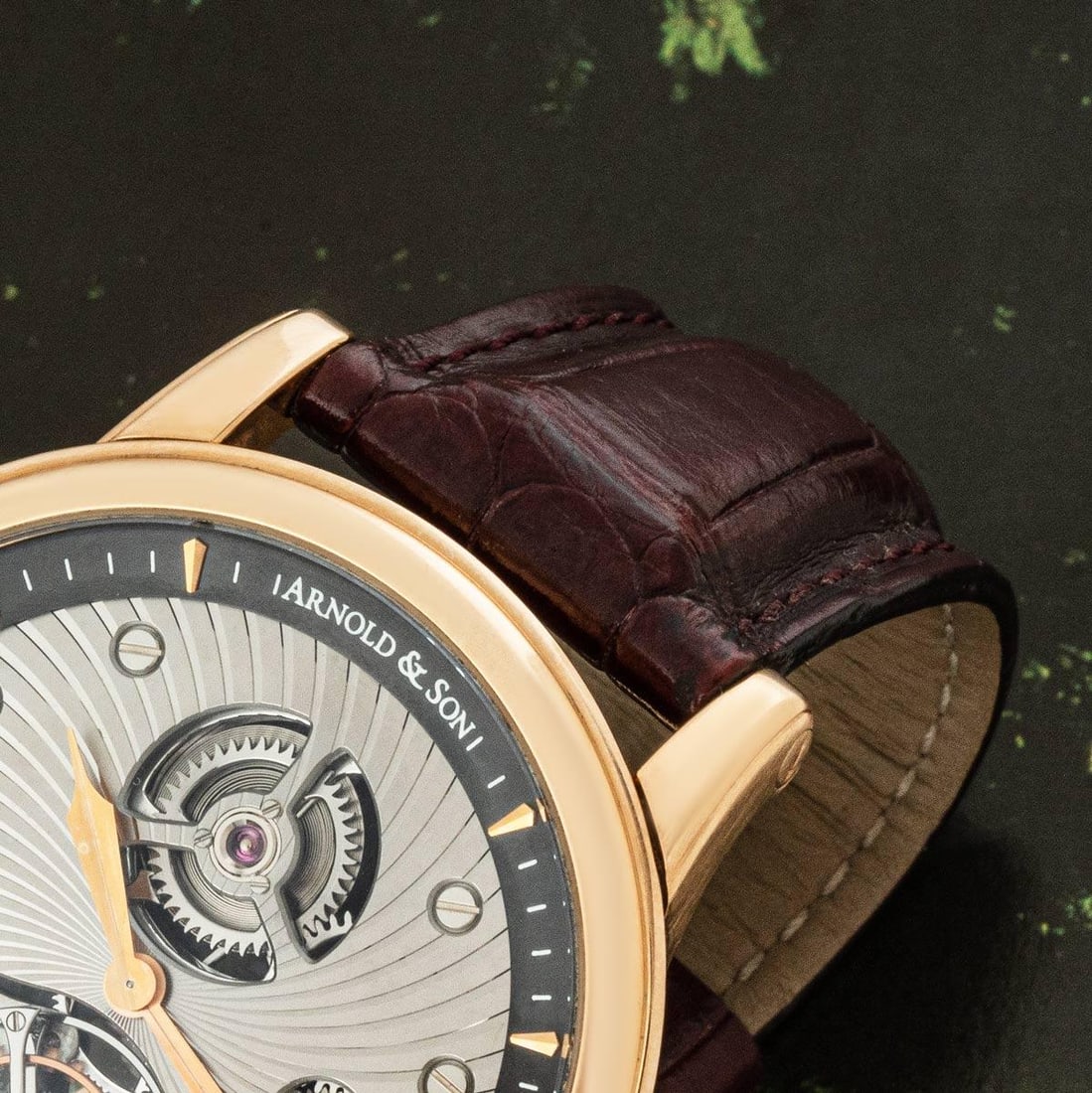 Arnold & Son Limited Edition TE8: Arnold & Son Limited Edition TE8 Tourbillion Rose Gold 1SJAP.B01A Brand: Arnold & Son Case Material: 18k Gold, Rose Gold Weight: 130.8 g Strap Material: Leather Case Shape: Round Movement: Manual