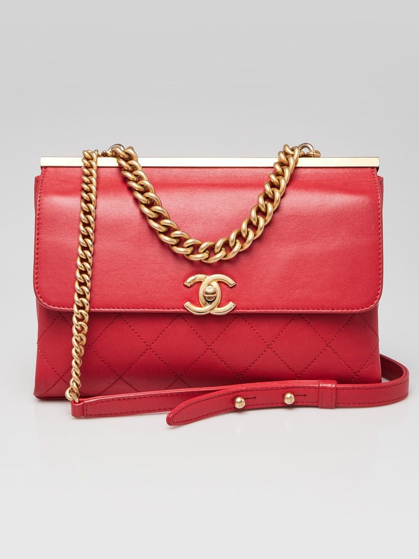 Charriol Chanel Red Quilted Lambskin Leather: Charriol Chanel Red Quilted Lambskin Leather Mini Coco Luxe Flap Bag Overall Condition: Like new;Exterior Condition: Like new;Interior Condition: Like new;Designer: Charriol;Material: Red quilted lamb