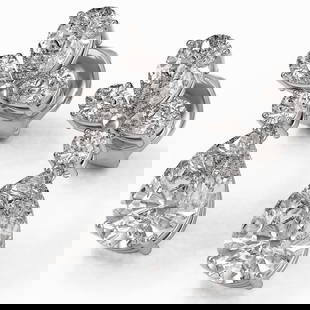 2.75 ctw Pear Cut Diamond Designer Earrings 18K White Gold: 2.75 ctw Pear Cut Diamond Designer Earrings 18K White Gold Item: Diamond StudTotal Gem weight: 2.75 carats Metal: Solid 18K White Gold Gold Product Weight: Approx. 3.5 grams Jewelry Note: Stud