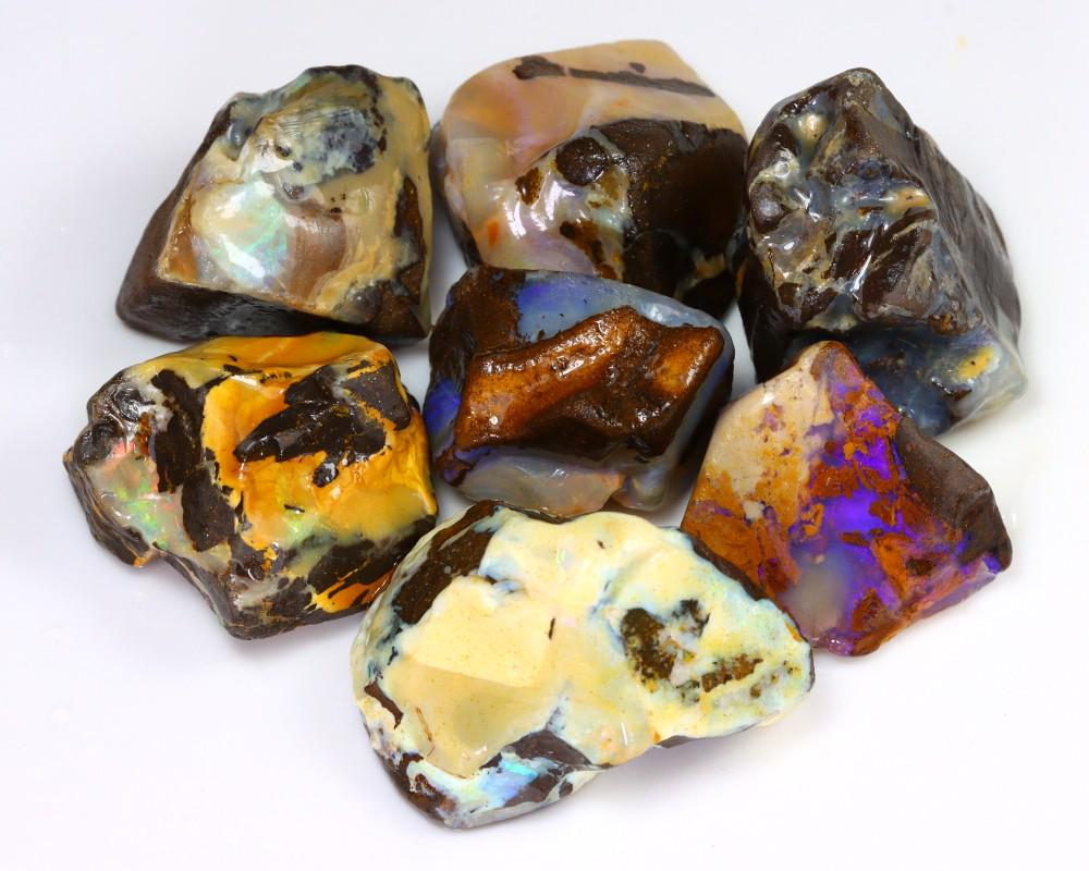 239Ct Group of Selection Winton Mine Boulder Opal Rough 2.7x1.9x1.5cm: Thousand Planet Auction House Treasure Auction Day, all major kinds of Mineral, you will find in today's auctions. Join us and add our auction into your calendar. Today auction including Artifacts, Mi
