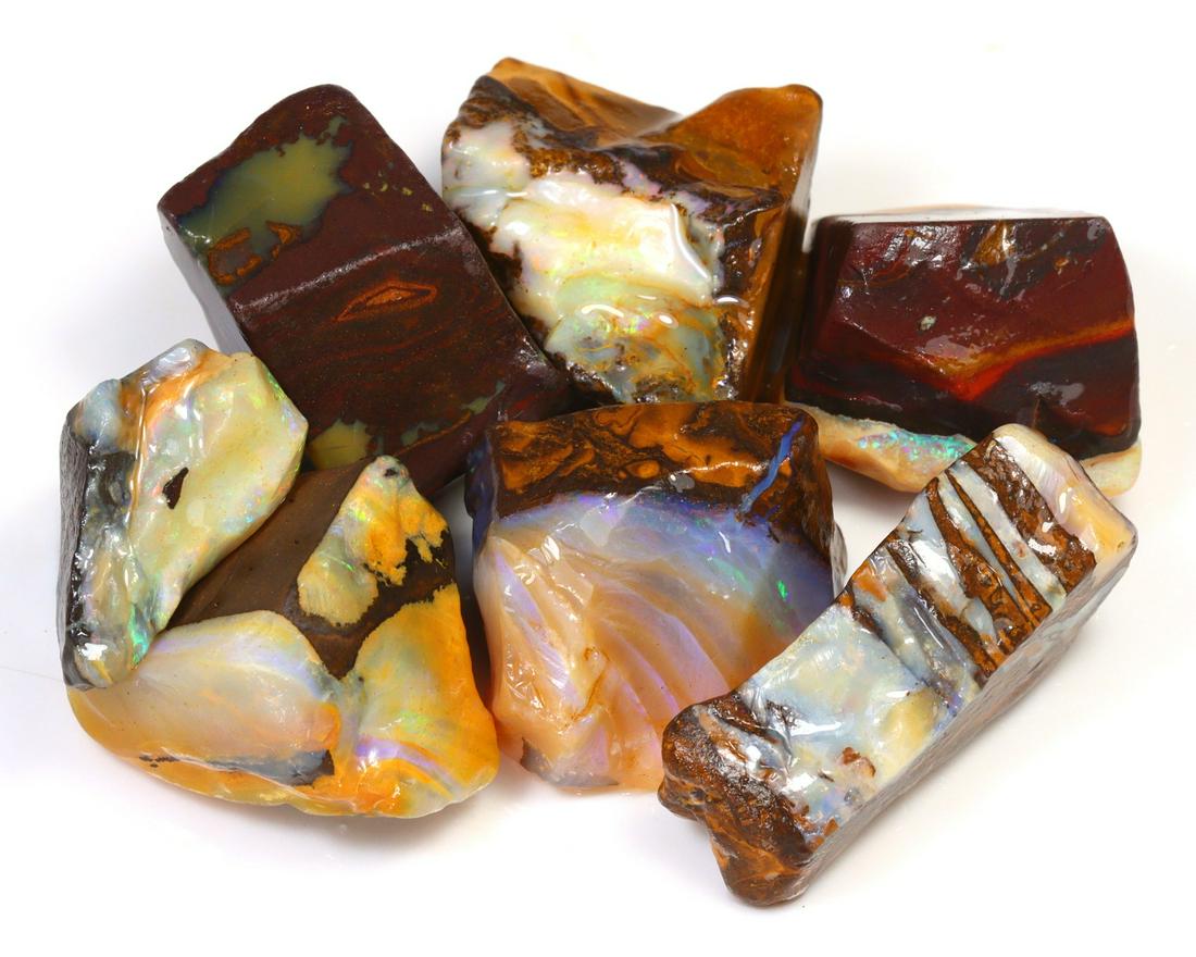 301Ct Group of Selection Winton Mine Boulder Opal Rough 2.4x2x1.3cm: Thousand Planet Auction House Treasure Auction Day, all major kinds of Mineral, you will find in today's auctions. Join us and add our auction into your calendar. Today auction including Artifacts, Mi