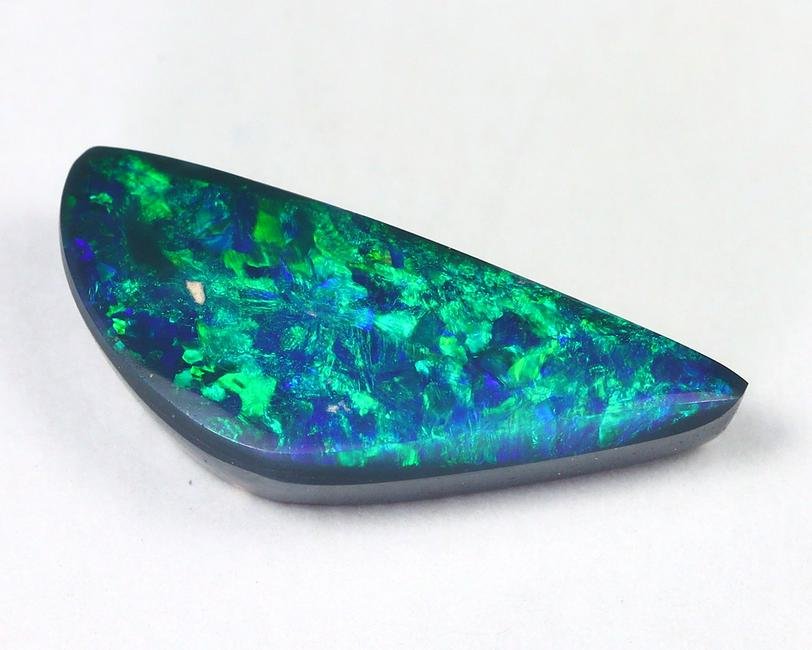 2.46Ct Australian Solid Lightning Ridge Black Opal 16.3x6.8x3.7mm (1 of 4)