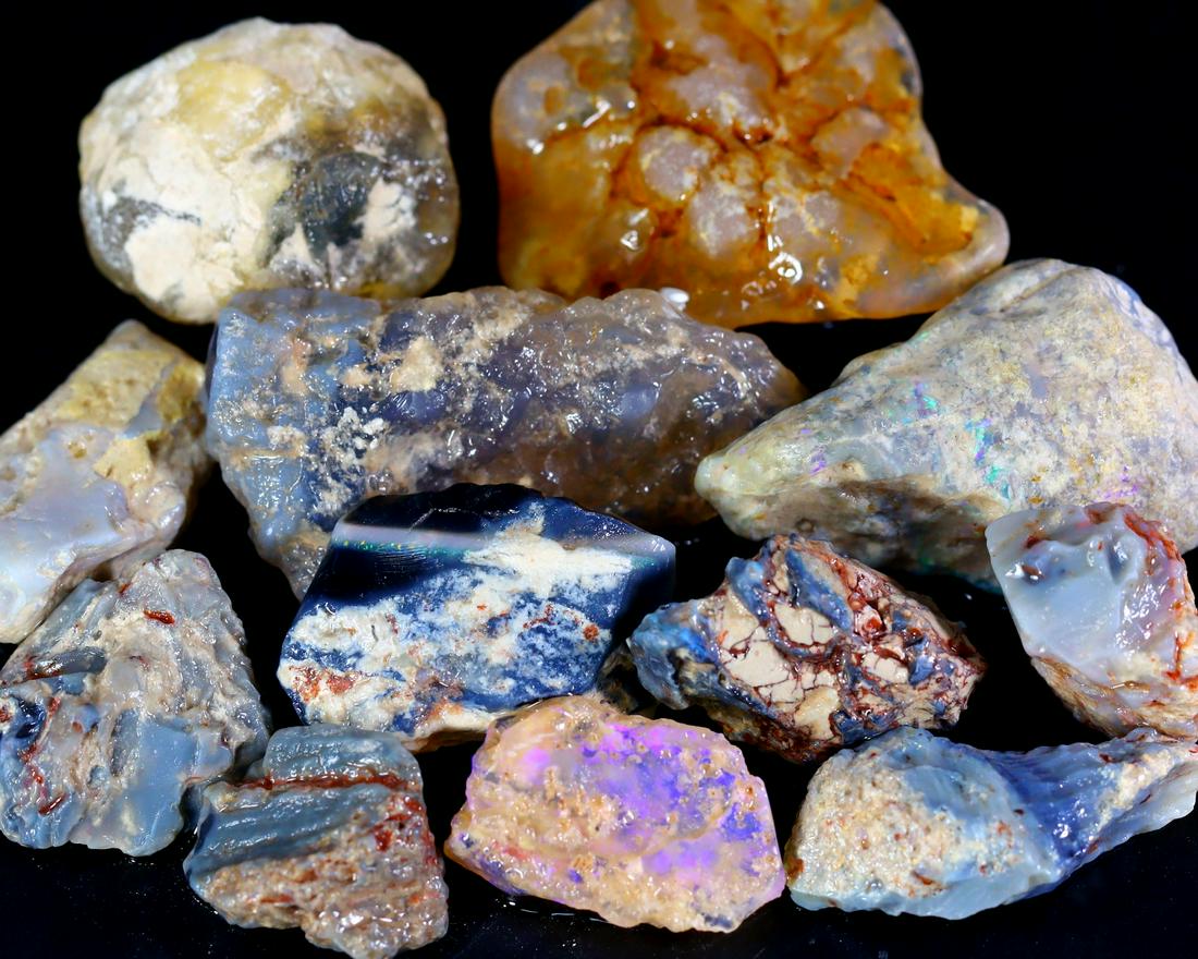 Rare Opal Fossil Lightning Ridge Fossilized Opal 117.5Ct 26x21x11mm (1 of 3)