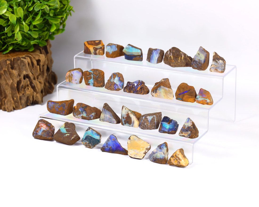 650Ct Group of Australian Queensland Winton Mine Boulder Opal Rough 2.9x2x1.3cm: Thousand Planet Auction House Treasure Auction Day, all major kinds of Mineral, you will find in today's auctions. Join us and add our auction into your calendar. Today auction including Artifacts, Mi