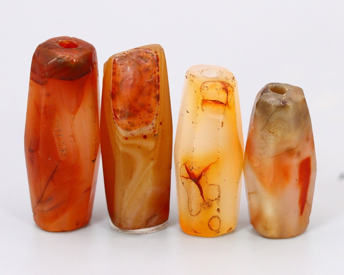 Ancient Indus Valley Period Carnelian Beads: Thousand Planet Auction House Treasure Auction Day, all major kinds of Mineral, you will find in today's auctions. Join us and add our auction into your calendar. Today auction including Artifacts, Mi