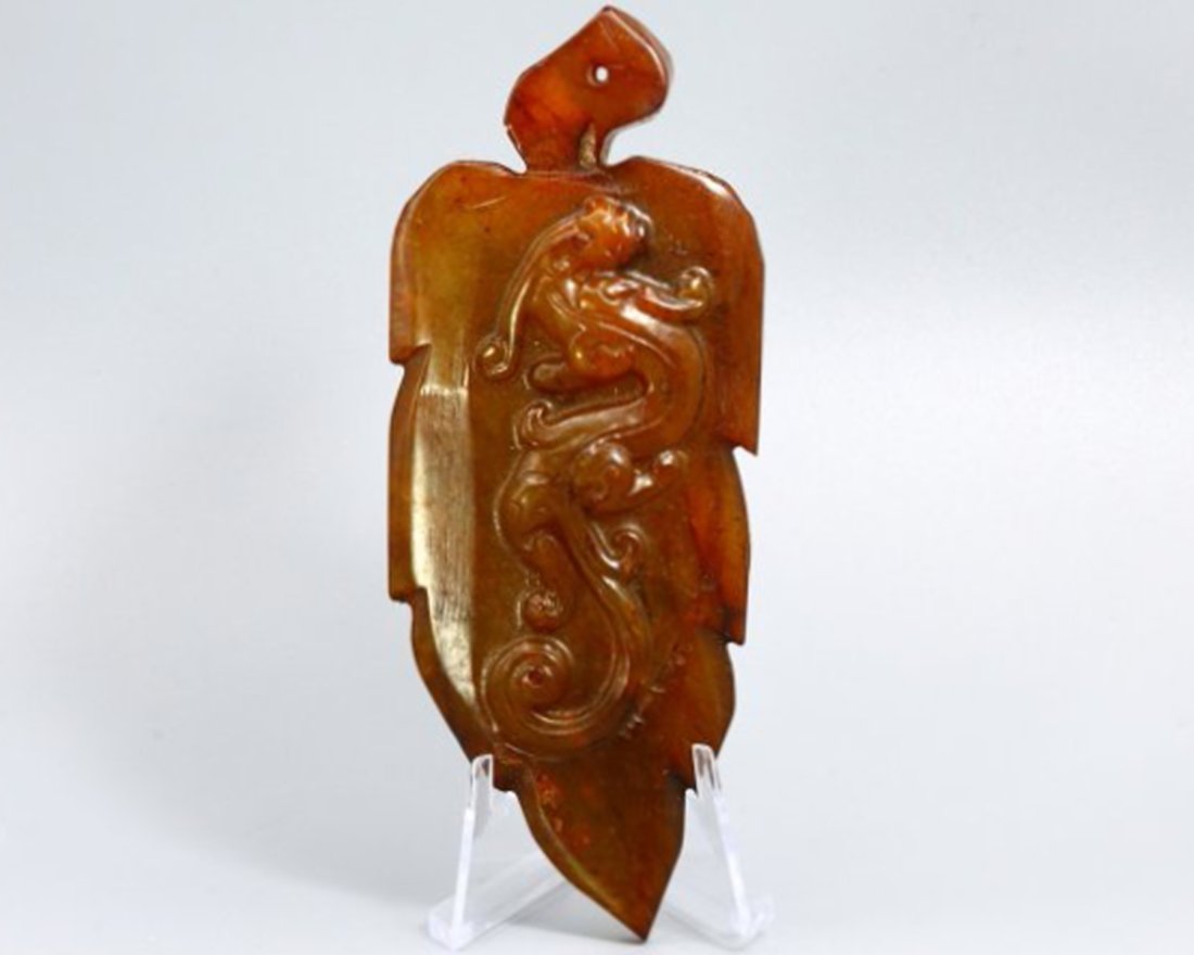 94gram Chinese Brown Jade Carving 113x45x15mm: Thousand Planet Auction House Treasure Auction Day, all major kinds of Mineral, you will find in today's auctions. Join us and add our auction into your calendar. Today auction including Artifacts, Mi