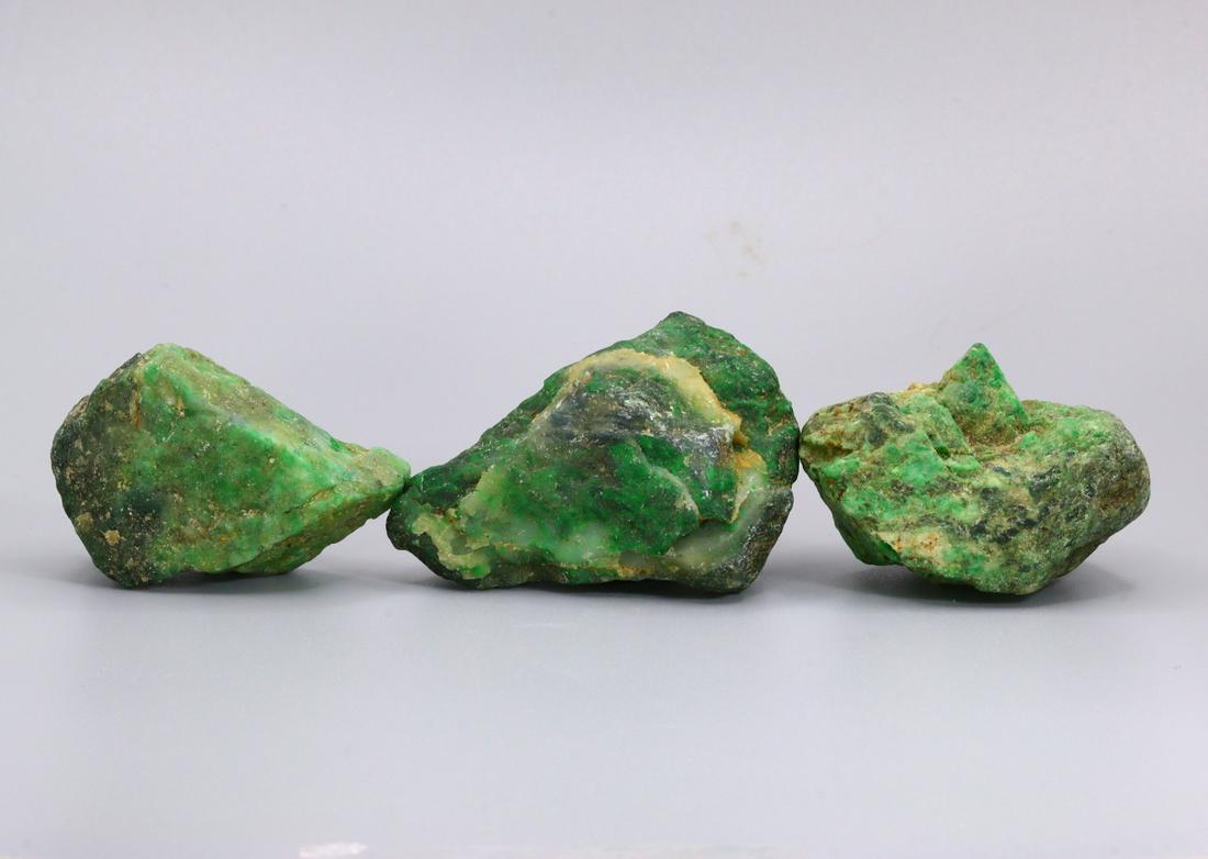 Group of Burmese Maw Sit Sit Jade Rough 88 Grams (1 of 3)