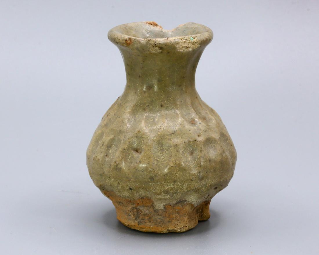 Small Thai Antique Glazed Jar Late Sukhothai Period - Early Ayutthaya Period: Thousand Planet Auction House Treasure Auction Day, all major kinds of Mineral, you will find in today's auctions. Join us and add our auction into your calendar. Today auction including Artifacts, Mi