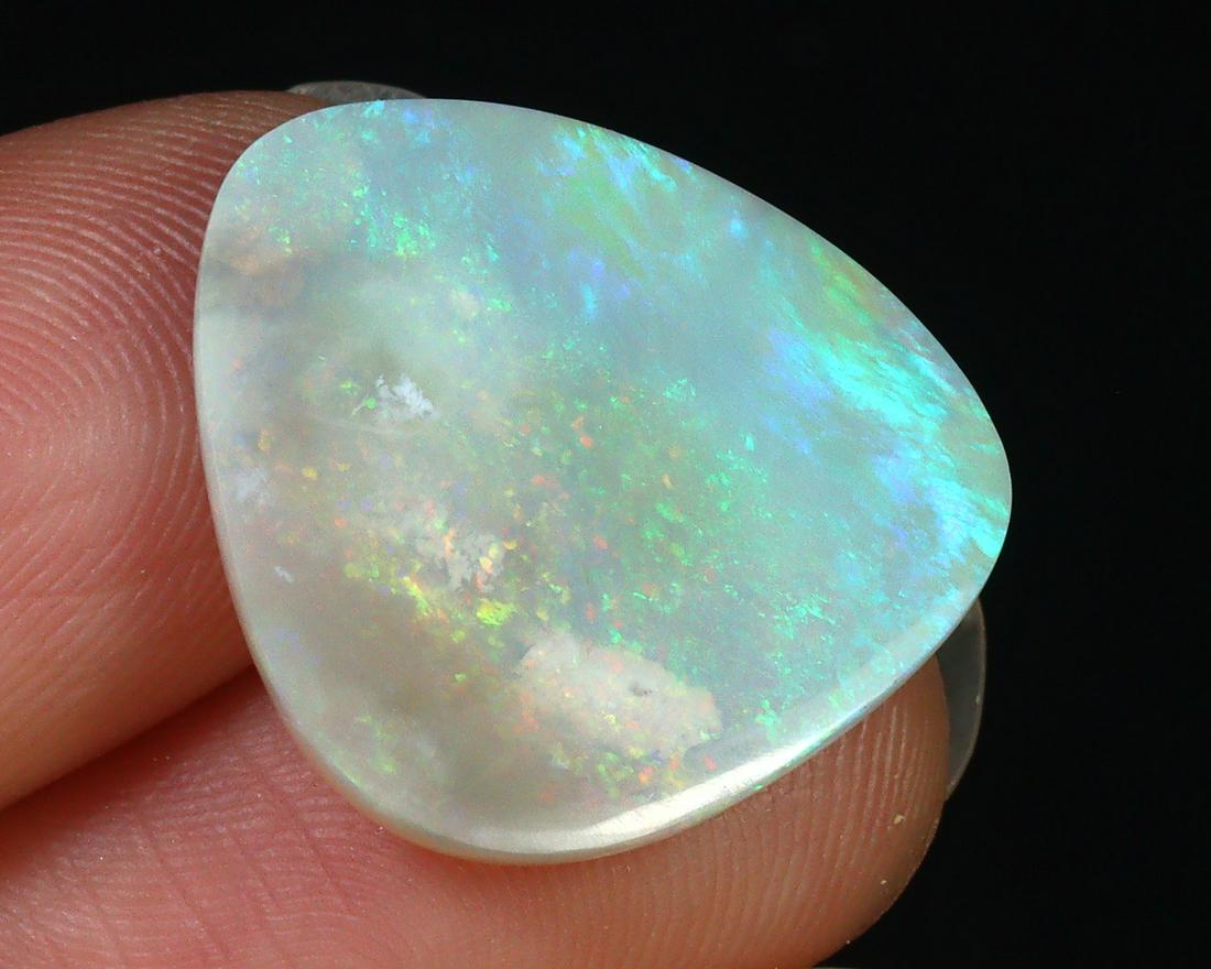 5Ct Australian Solid Dark Opal Lightning Ridge 18x16.2x2.5mm (1 of 3)