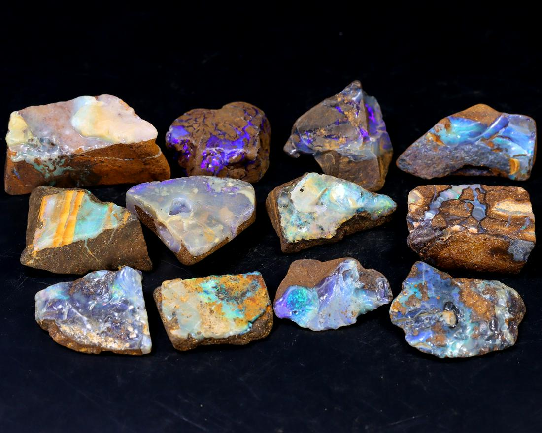 210Ct Group of Australian Winton Mine Boulder Opal Rough: Thousand Planet Auction House Treasure Auction Day, all major kinds of Mineral, you will find in today's auctions. Join us and add our auction into your calendar. Today auction including Artifacts, Mi