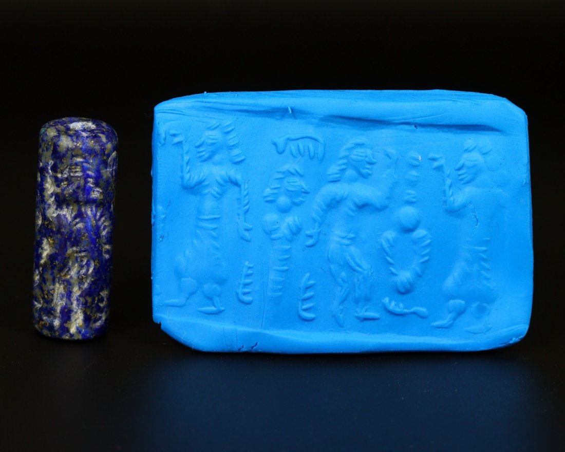 Early Dynastic III Mesopotamian Lapis Lazuli Cylinder Seal 2900 to 2350 BC: Thousand Planet Auction House Treasure Auction Day, all major kinds of Mineral, you will find in today's auctions. Join us and add our auction into your calendar. Today auction including Artifacts, Mi