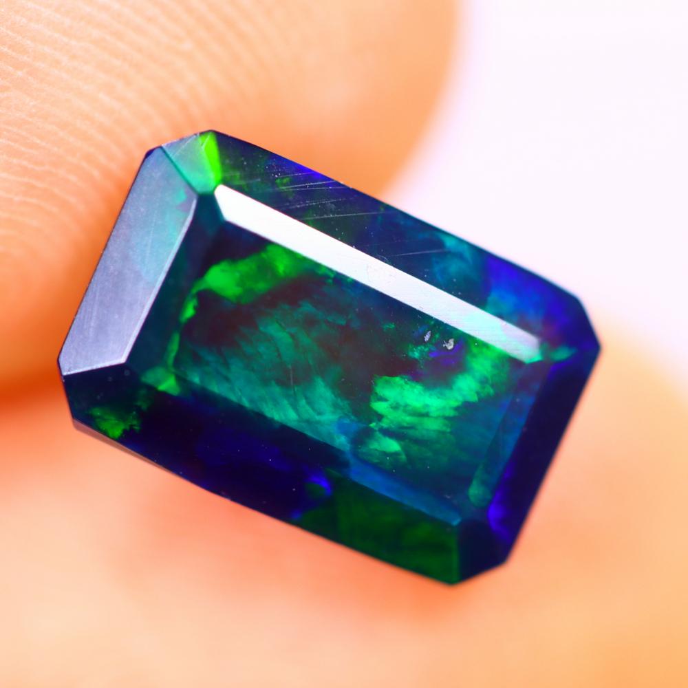 2.16Ct Welo Black Opal Polished - Ethiopian Opal - Rentangle Faceted (1 of 6)