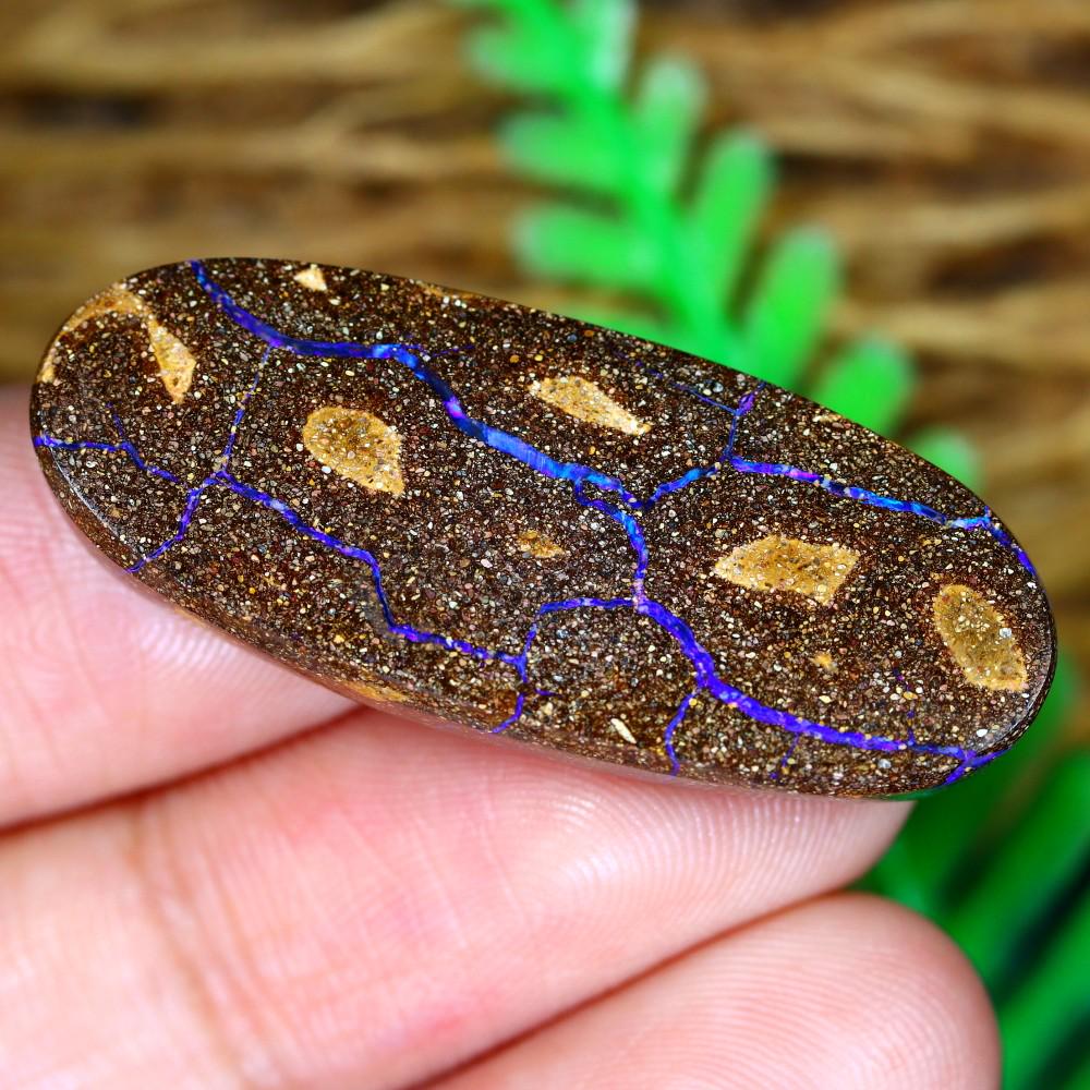 31.41Ct Koroit Boulder Opal Polished - Australian Opal - Oval Cabochon: Thousand Planet Auction House Welcome to our auction house, today auction brought to you by Leharlequin Co., Ltd based in Bangkok, Thailand specialize in all kinds of opal and color gemstone both in m