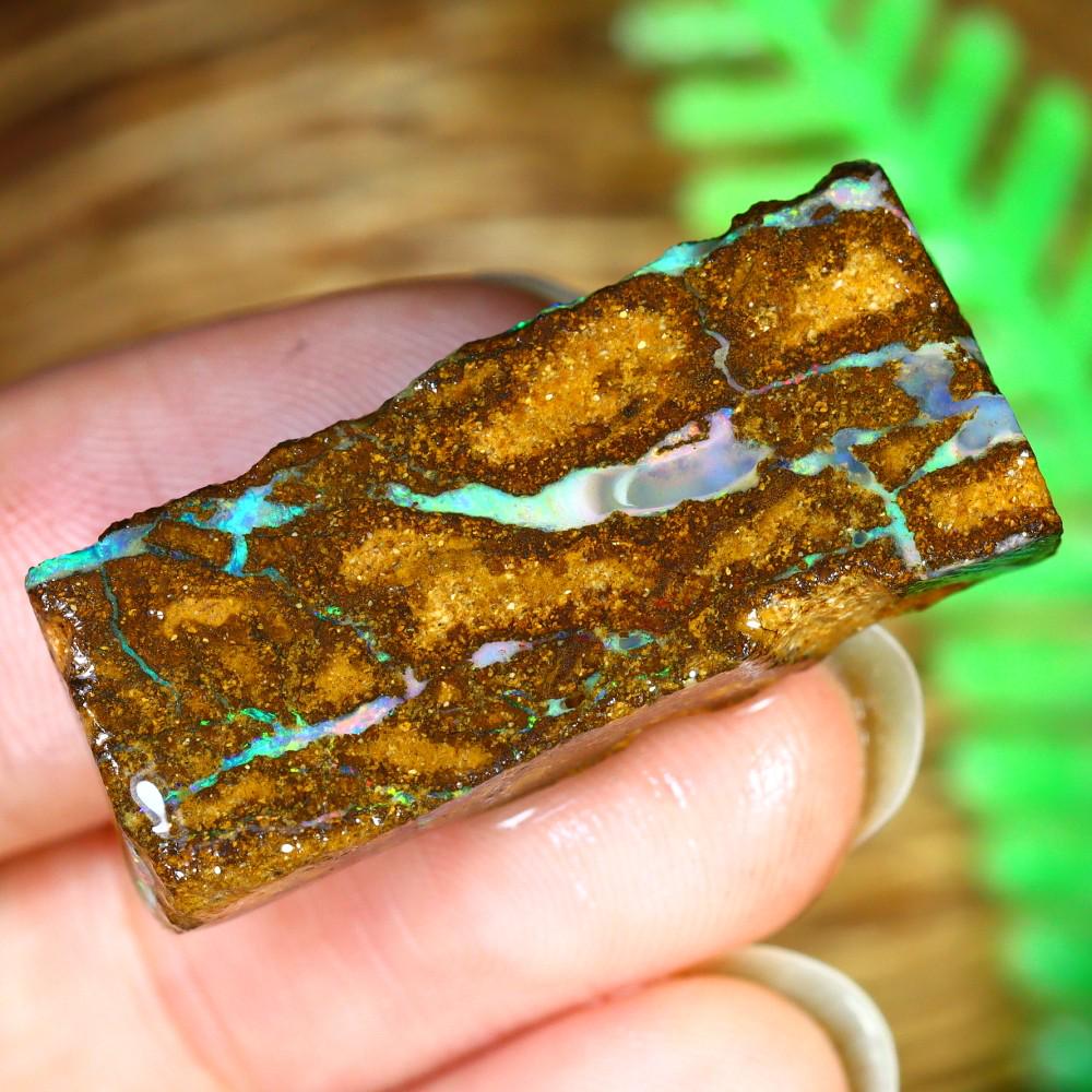30.88Ct Koroit Boulder Opal Rough - Australian Opal - Freeform Rough: Thousand Planet Auction House Welcome to our auction house, today auction brought to you by Leharlequin Co., Ltd based in Bangkok, Thailand specialize in all kinds of opal and color gemstone both in m
