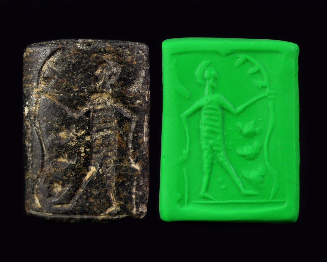 Ancient Mesopotamian Two Sided Stamp Seal Steatite Bead: Ancient Mesopotamian Two Sided Stamp Seal Steatite Bead Cultures/Periods: Bronze Age Dimension: 33x23x7mm Findspot: Brak, Syria Provenance: Private Collection, Mr. Ichiro, Japan. Acquired in year 1997