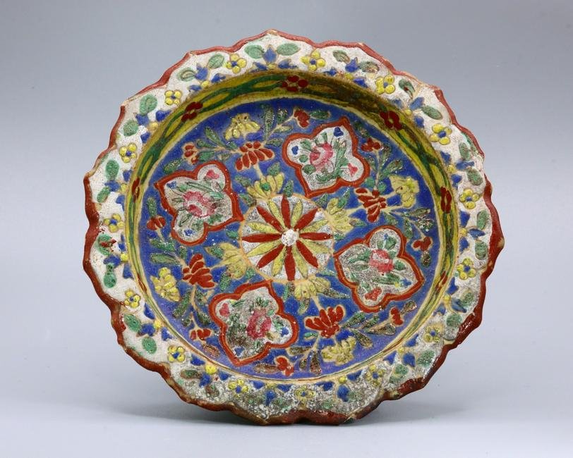 Antique Early 19th Century Thai Benjarong Pedestal Tray Siam Rattanakosin Period: Antique Thai Benjarong Pedestal Tray Cultures/Periods: 19th Century AD Diameter: Findspot: Thailand Provenance: Private collection to Mr Arthid Supawong. Acquired from previous collector Mr. Mahachai 