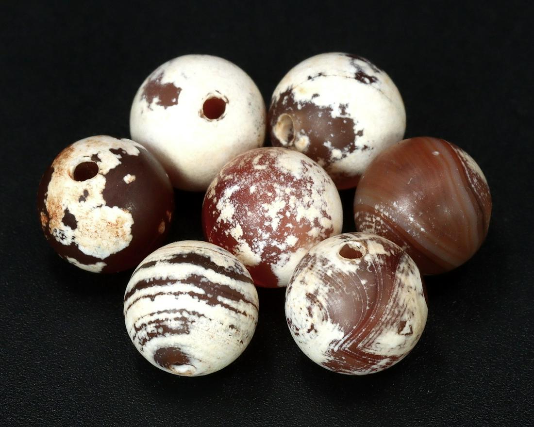 Ancient Greco-Bactrian Hidden Treasure Ancient Red Carnelian Bead: Ancient Greco-Bactrian Hidden Treasure Ancient Red Carnelian Bead Cultures/Periods: Circa Period 256BC-120BC Dimension: 8.4mm Findspot: Afghanistan Provenance: Private Collection to Nepal family. Acqu