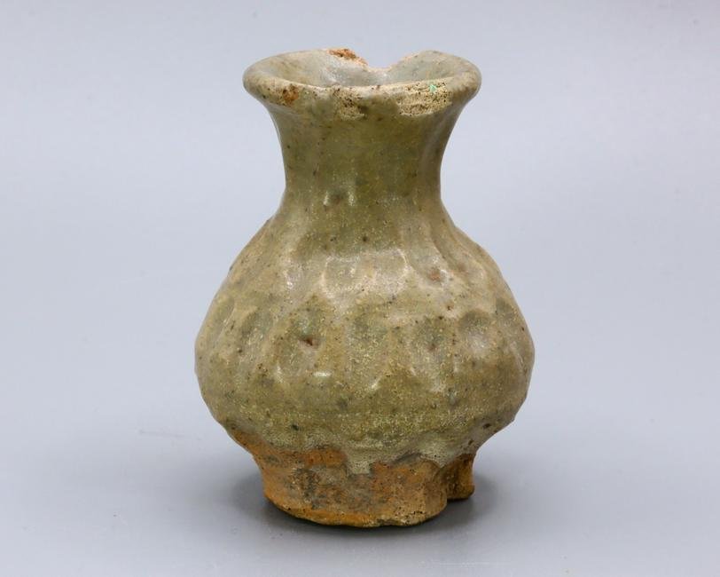 Thai Antique Glazed Celadon Ceramic Jar Late Sukhothai Period - Early Ayutthaya Period: Thai Antique Glazed Ceramic Jar Late Sukhothai Period - Early Ayutthaya Period Dimension: 2 9/32 inch x 1 47/64 inches Period: Late Sukhothai - Early Ayutthaya Period