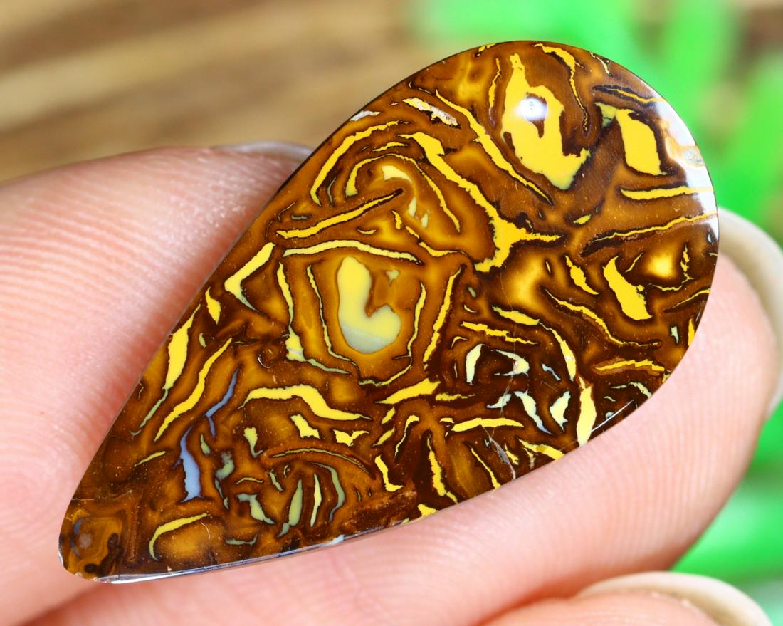 Australian Queensland Koroit Mine Loose Boulder Solid Opal Cabochon: Highlight: Timed Auction, NO COMPETING BID, NO HIDDEN RESERVED PRICE, all auction lots starting at only $19 for all SOLID Australian Opals and rough parcel which is few hundreds dollar worth in the ac