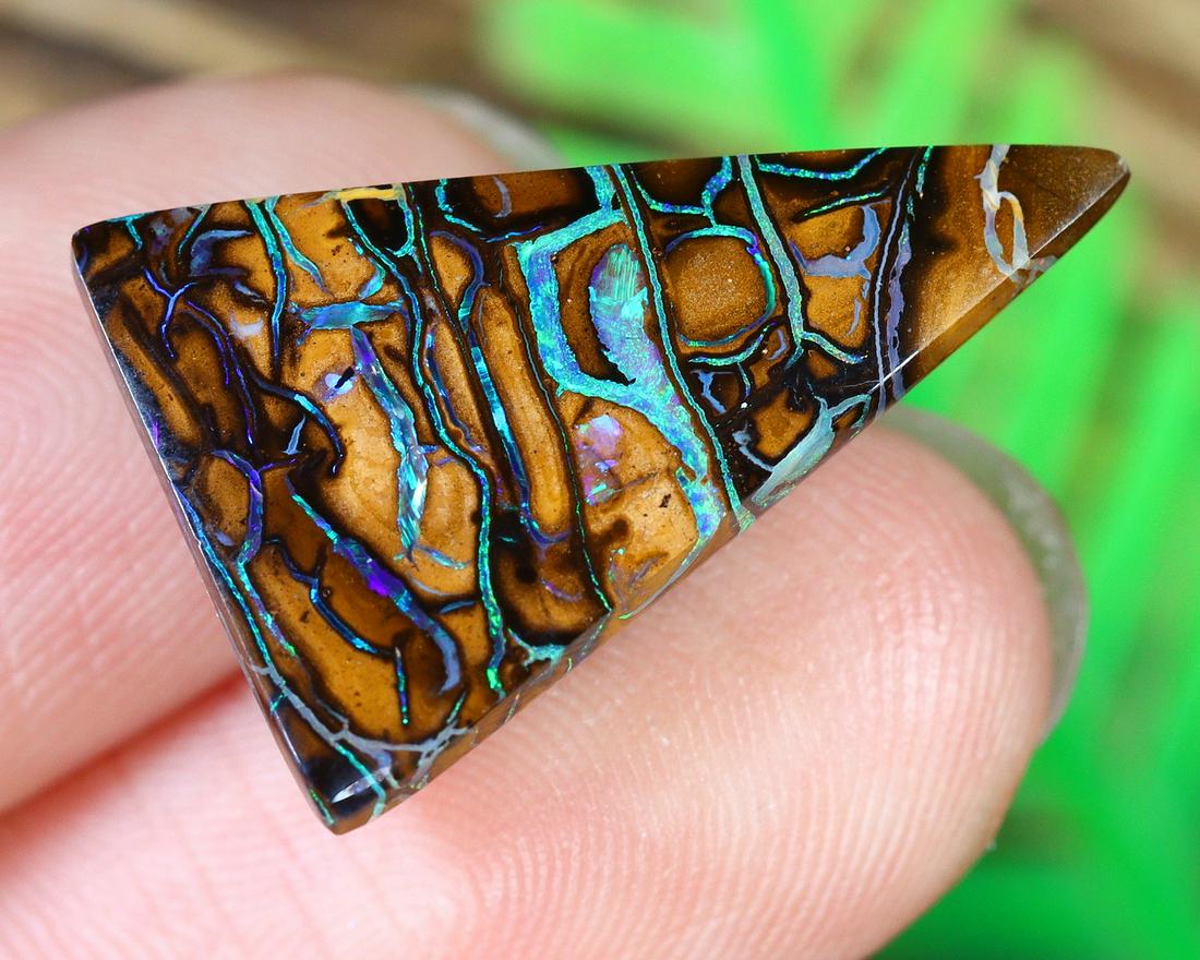 Australian Queensland Koroit Mine Loose Boulder Solid Opal Cabochon: Highlight: Timed Auction, NO COMPETING BID, NO HIDDEN RESERVED PRICE, all auction lots starting at only $19 for all SOLID Australian Opals and rough parcel which is few hundreds dollar worth in the ac