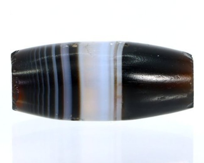An Ancient Tibetan Agate Single Stripe Chung dZi Bead Asian Art Collection (1 of 4)