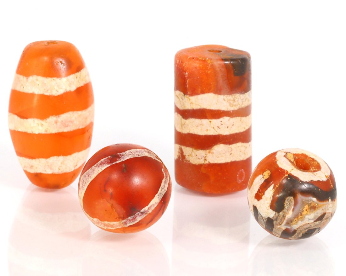 Collection of Ancient Western Asiatic Carnelian Agate dZi Beads Asian Tibetan Antique (1 of 3)