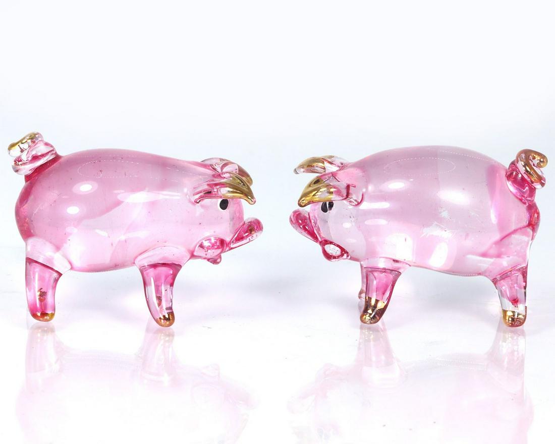 Collection of Artist Glass Paperweights Home Decoration Art Glass: Dimension: 1 29/64 inches Thousand Planet Auction House Season 2 Asian Treasure Hunt Auction, auction including Abstract Oil Painting, Sculptures & Carvings, Statues & Statuettes, Bust Carving, Signet