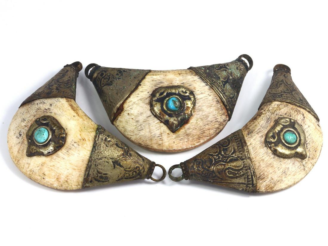 Three Vintage Tibetan Yak Bone Pendants with Turquoise: Length: 2 13/64 inches Thousand Planet Auction House Season 2 Asian Treasure Hunt Auction, auction including Abstract Oil Painting, Sculptures & Carvings, Statues & Statuettes, Bust Carving, Signet Ri