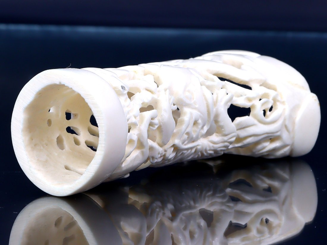 An Asian Handmade Bone Carving Sculpture Home Decor Display (3 months carving): Length: 3 35/64 inches Thousand Planet Auction House Season 2 Asian Treasure Hunt Auction, auction including Abstract Oil Painting, Sculptures & Carvings, Statues & Statuettes, Bust Carving, Signet Ri