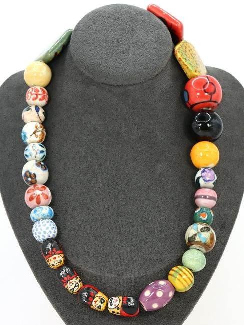 Murano Millefiori Glass Paperweights Venetian Art Glass Beads Necklace: Length: 20 15/32 inches Thousand Planet Auction House Season 2 Asian Treasure Hunt Auction, auction including Abstract Oil Painting, Sculptures & Carvings, Statues & Statuettes, Bust Carving, Signet R