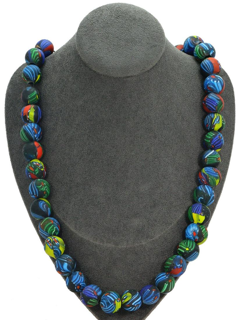 Murano Millefiori Glass Paperweights Venetian Art Glass Beads Necklace: Length: 26 49/64 inches Thousand Planet Auction House Season 2 Asian Treasure Hunt Auction, auction including Abstract Oil Painting, Sculptures & Carvings, Statues & Statuettes, Bust Carving, Signet R