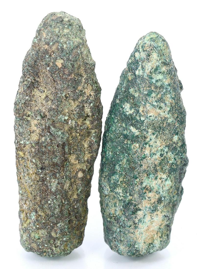 Ancient Roman Bronze Arrow Heads: Length: 28x10mm Thousand Planet Auction House Season 2 Asian Treasure Hunt Auction, auction including Abstract Oil Painting, Sculptures & Carvings, Statues & Statuettes, Bust Carving, Signet Rings, Vi