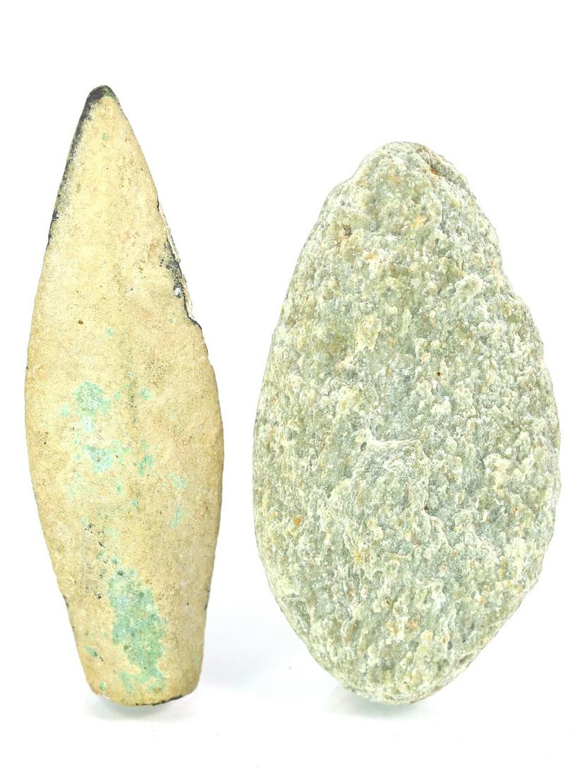 Ancient Roman Bronze Arrow Heads: Dimension: 35x19mm Thousand Planet Auction House Season 2 Asian Treasure Hunt Auction, auction including Abstract Oil Painting, Sculptures & Carvings, Statues & Statuettes, Bust Carving, Signet Rings,