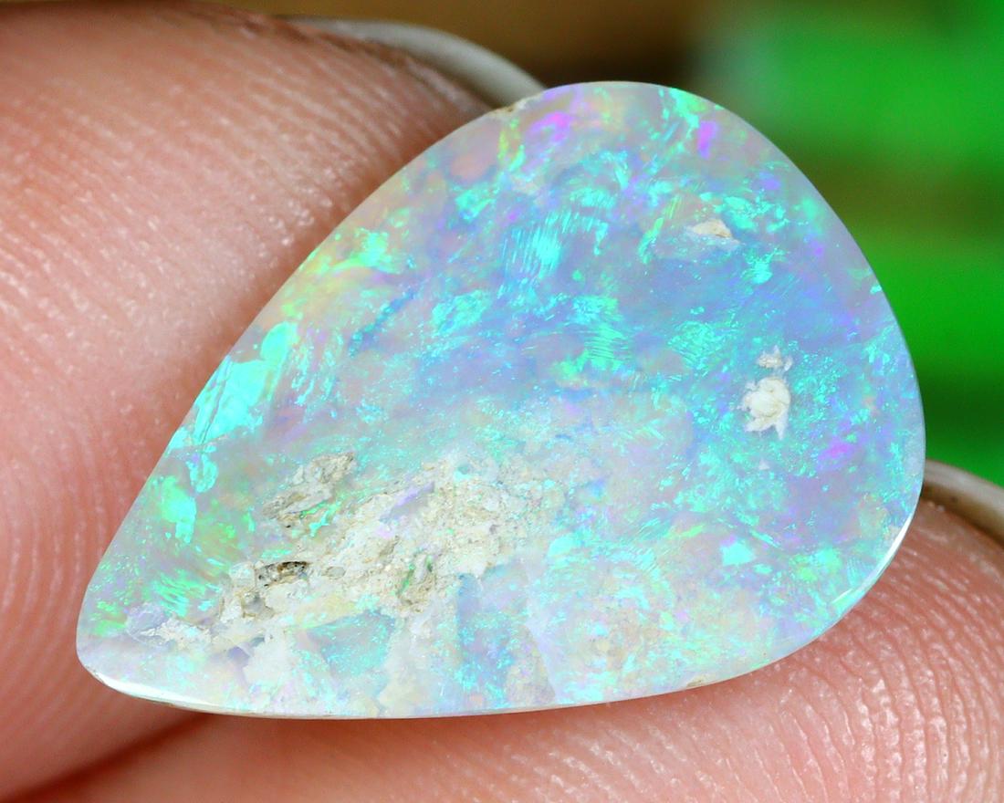 2.1Ct Natural Loose Australian Lightning Ridge Black Opal Cabochon (1 of 4)
