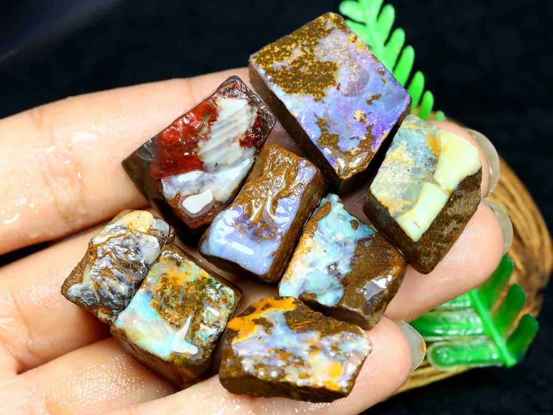 217.5Ct Natural Australian Koroit Yowah Boulder Opal Rough Specimens: Dimension: 25x16mm Natural History of Australian Opal & Mineral Auction by Thousand Planet Auction House featuring the beauty of Boulder Opal art in cabochon cutting and rough, well known Australian L