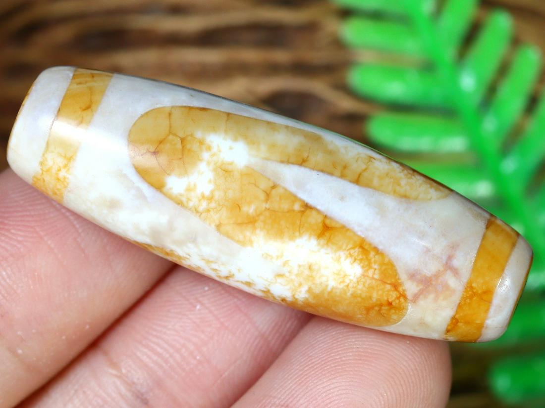 47.69Ct Chinese Tibetan Agate dZi Bead Asian Art Carving (1 of 3)