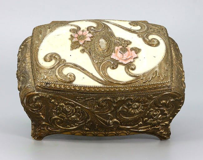Vintage Victorian Style Brass Trinket Box (1 of 4)