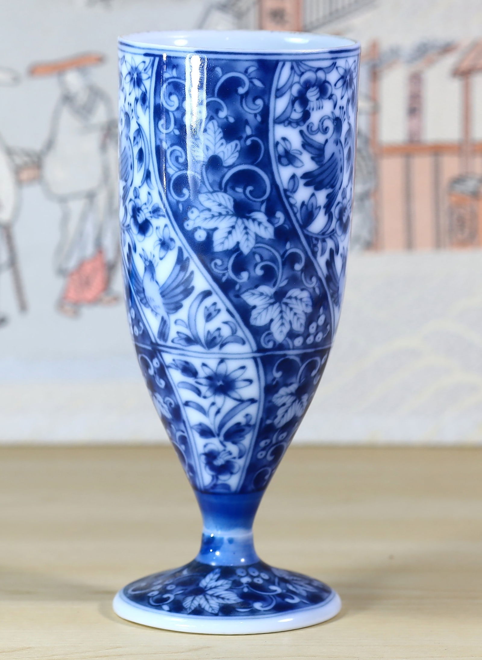 Stamped Japanese Blue and White Porcelain Chalice Glass: 6x15cm Weight: 166 grams (Before Packing) Thousand Planet Auction House Season 4: Ten2Go August Collection Auction. A bargain hunter's, fixer-upper's, and pack-rat's dream come true! Our Ten2Go "wareh