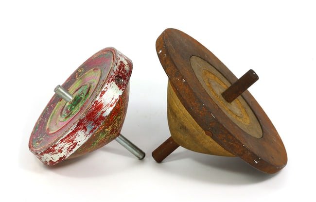 Two Japanese Antique Wooden Koma Hakata koma Edo Period Spinning Top Teetotum: 6x8cm Weight: 273 grams (Before Packing) Thousand Planet Auction House Season 4: Ten2Go August Collection Auction. A bargain hunter's, fixer-upper's, and pack-rat's dream come true! Our Ten2Go "wareho