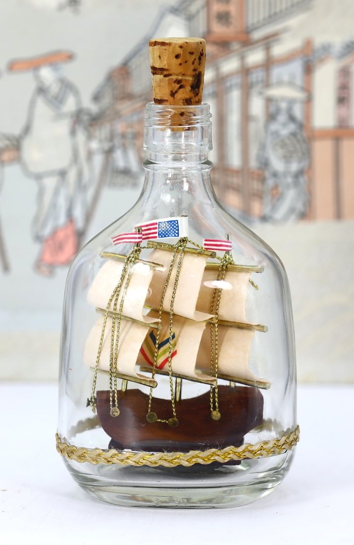 Nauticalia Saling Ship Boat inside Wishing Bottle Art Works Drift Bottle Decor: 15x8cm Weight: 249 grams (Before Packing) Thousand Planet Auction House Season 4: Ten2Go August Collection Auction. A bargain hunter's, fixer-upper's, and pack-rat's dream come true! Our Ten2Go "wareh