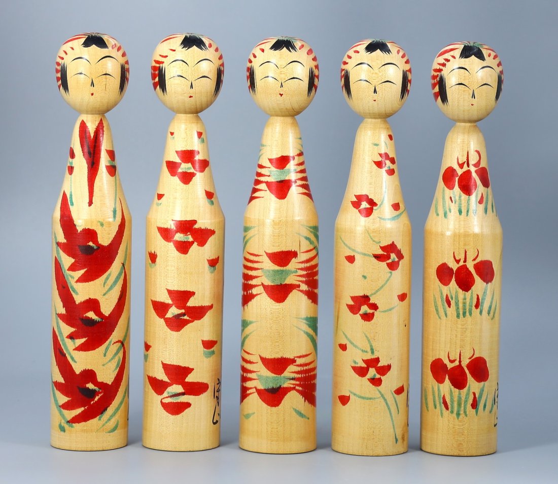 5 Vintage Japanese Wooden Kokeshi Doll Figurine Traditional Handmade Craft Toy: 18x3.5cm Weight: 403 grams (Before Packing) Thousand Planet Auction House Season 4: Ten2Go August Collection Auction. A bargain hunter's, fixer-upper's, and pack-rat's dream come true! Our Ten2Go "war