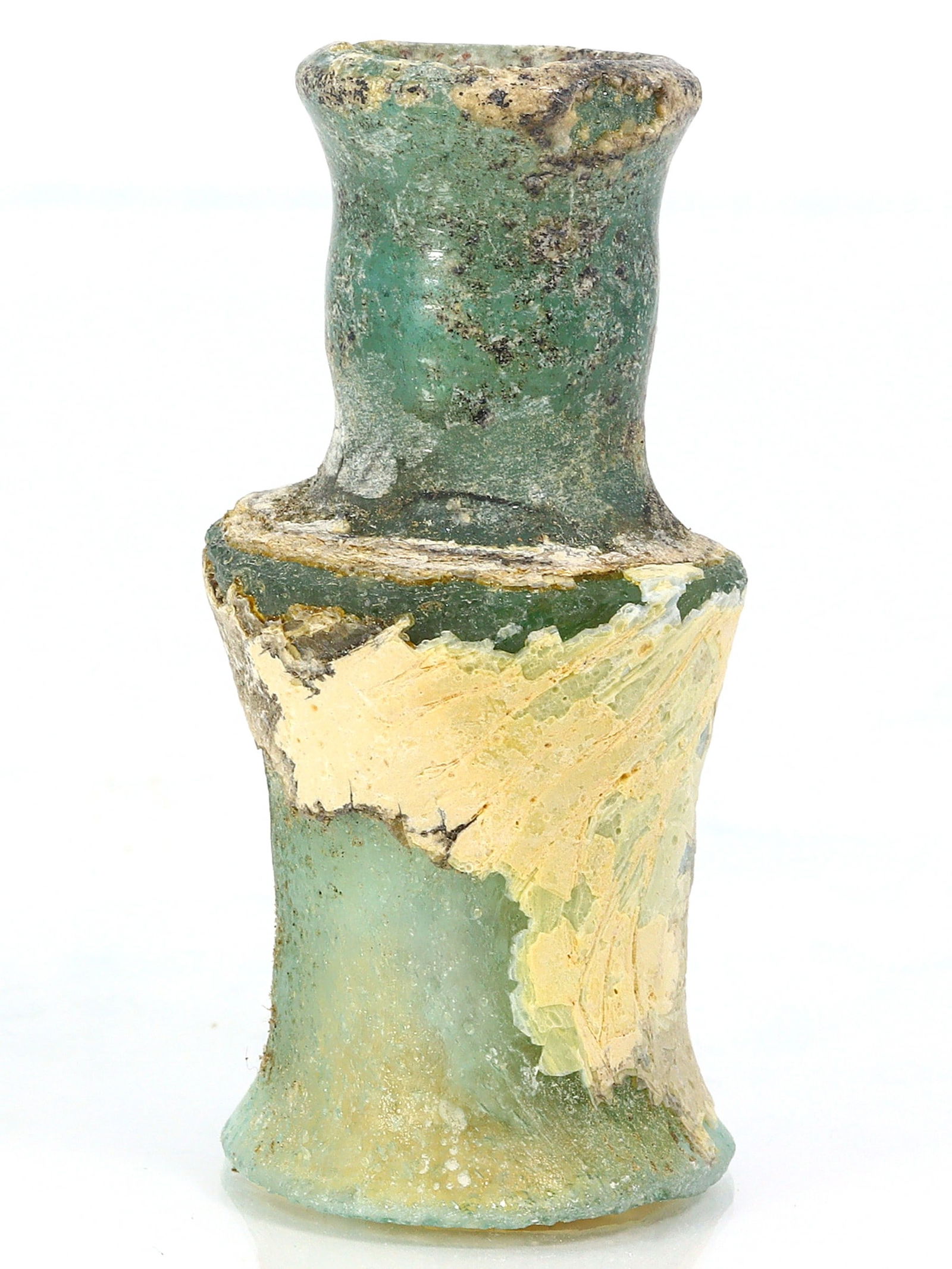 An Ancient Western Asiatic Roman Glass Unguentarium Flask Vessel Art Antique: 2 23/64 inches Weight: 28 grams (Before Packing) Thousand Planet Auction House Season 4: Ten2Go August Collection Auction. A bargain hunter's, fixer-upper's, and pack-rat's dream come true! Our Ten2Go