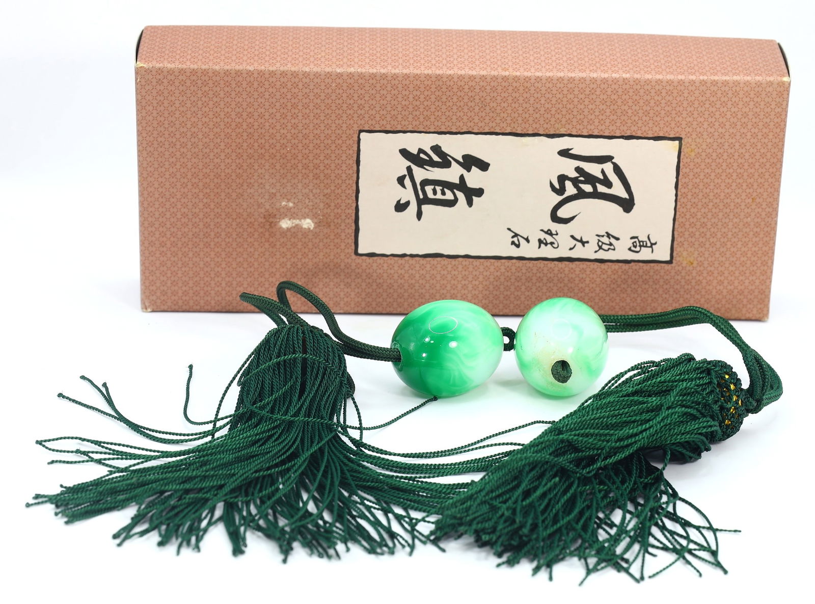 Vintage Japanese Agate Stone Hanging Scroll Weights Fuchin Kakejiku Green Tassel (1 of 3)